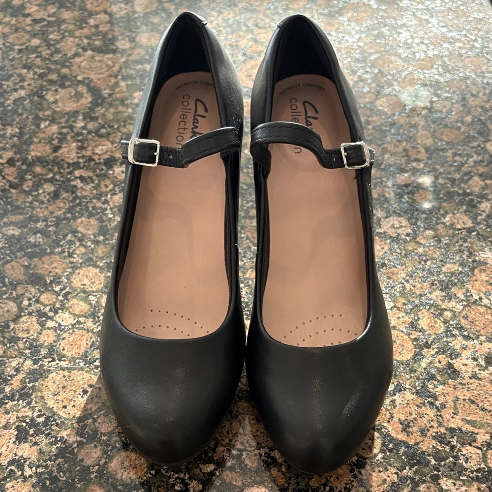 Clarks Black Mary Jane Heels